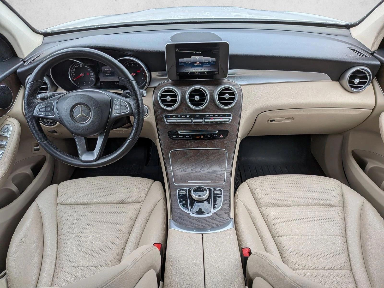 Thumbnail: 2018 Mercedes-Benz GLC - 4