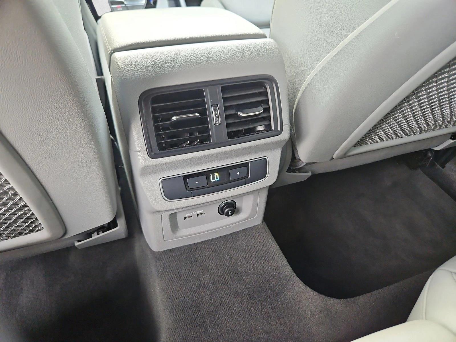 2025 Audi Q5 Premium - Photo 18