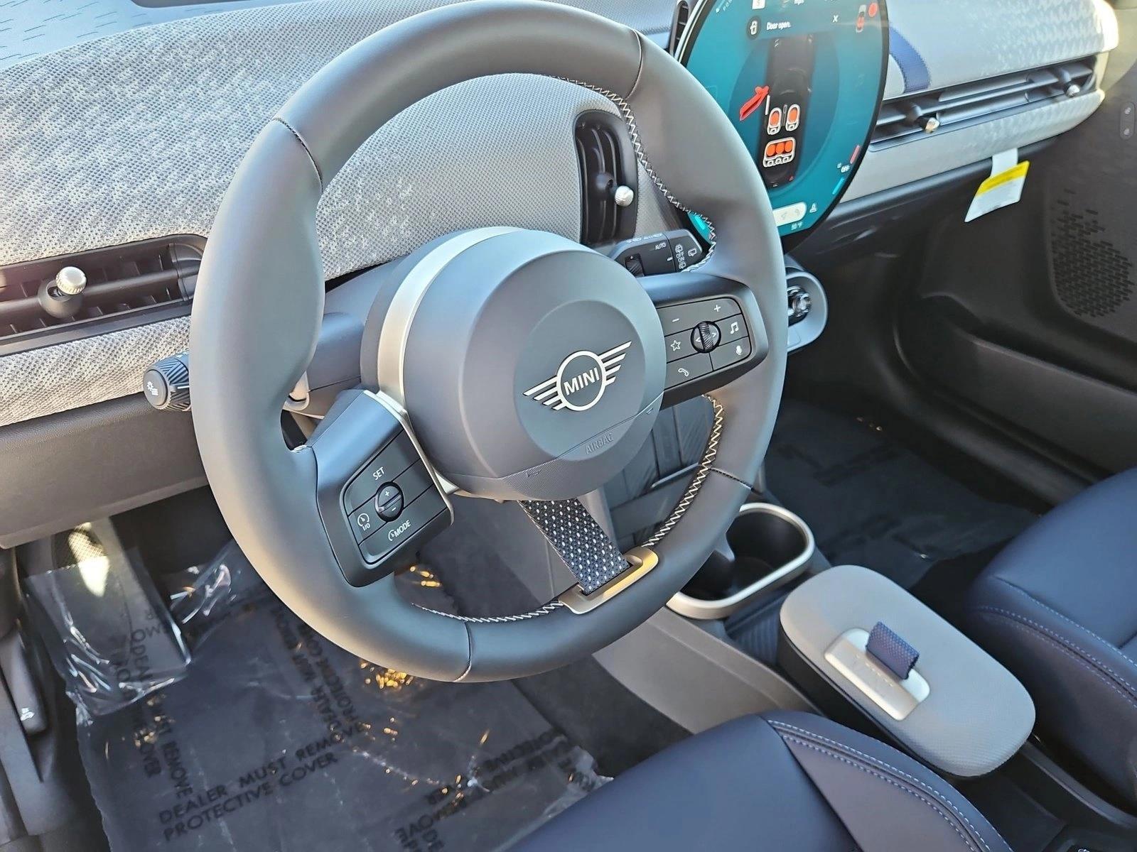 Thumbnail: 2026 MINI Cooper Hardtop - 3