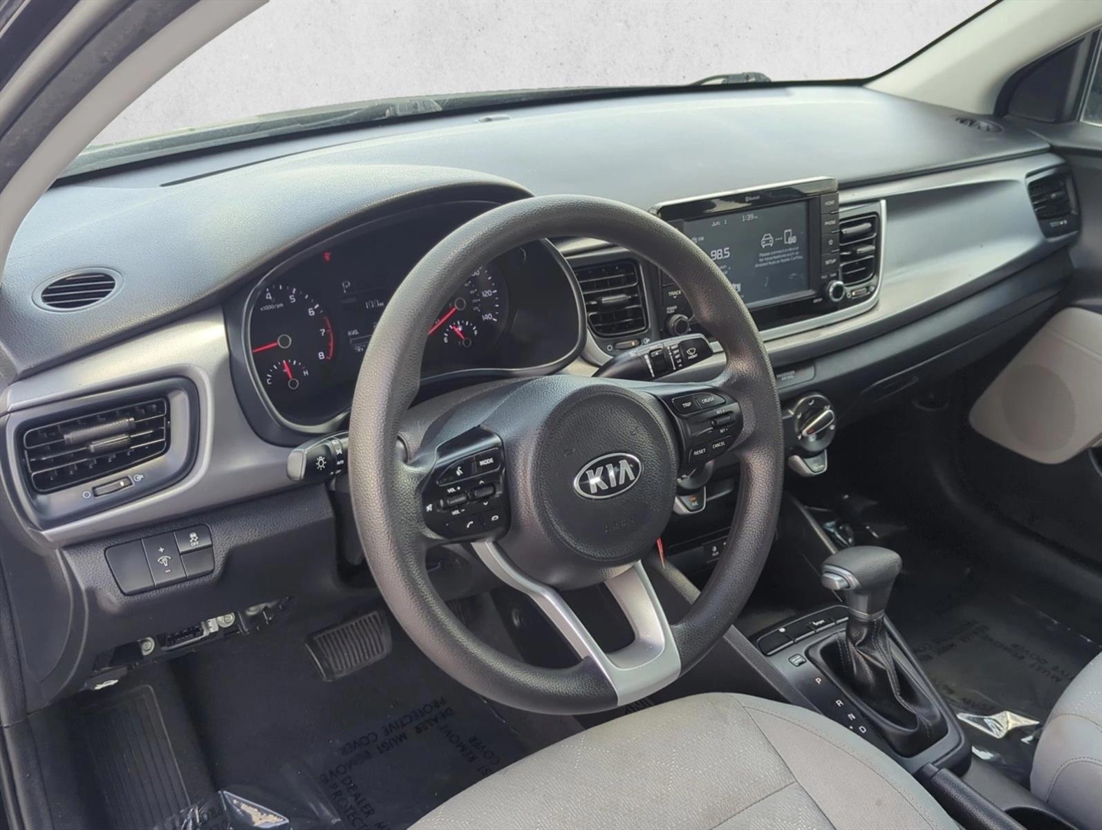 Thumbnail: 2019 Kia Rio - 2