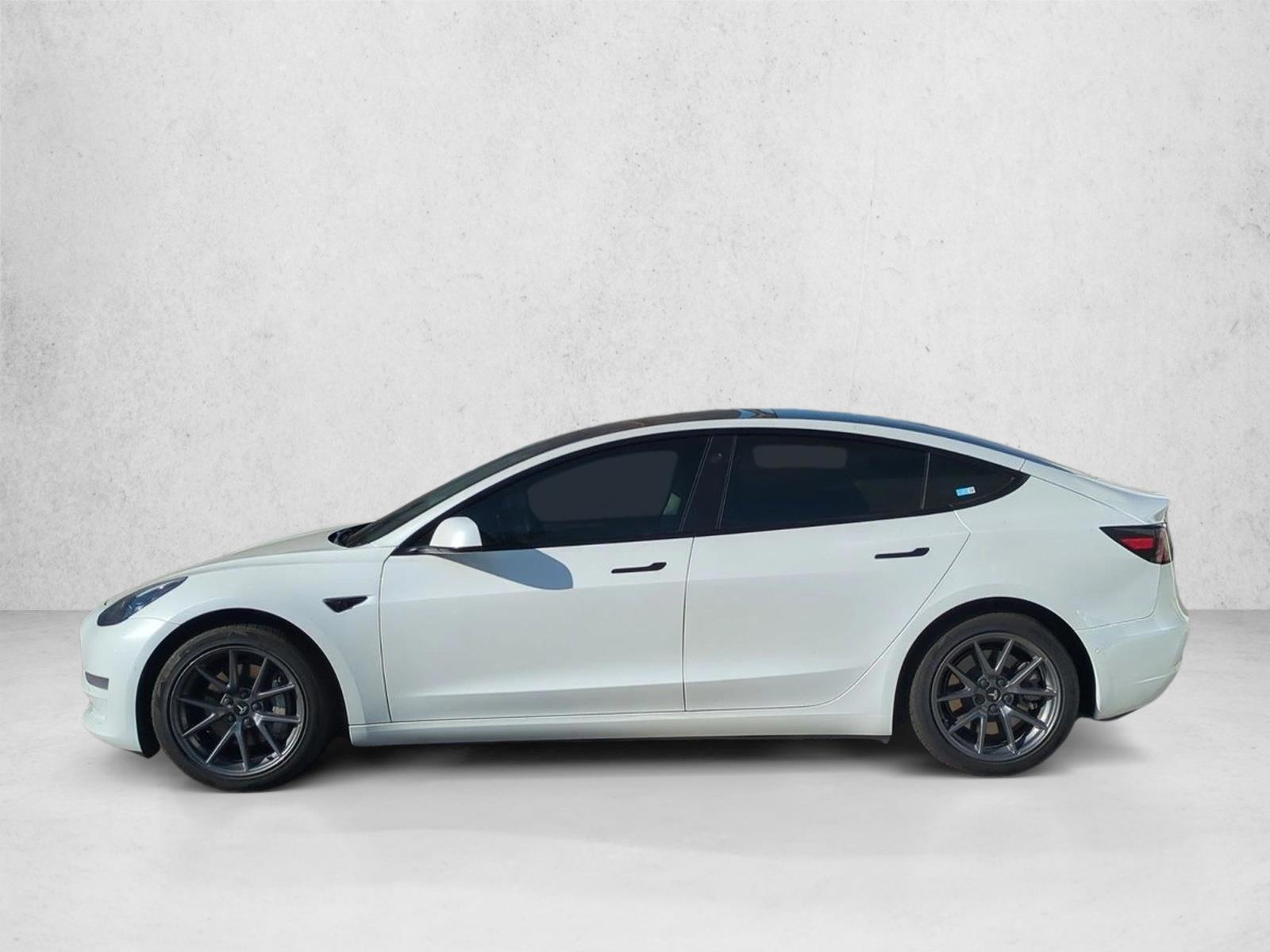 Thumbnail: 2021 Tesla Model 3 - 2
