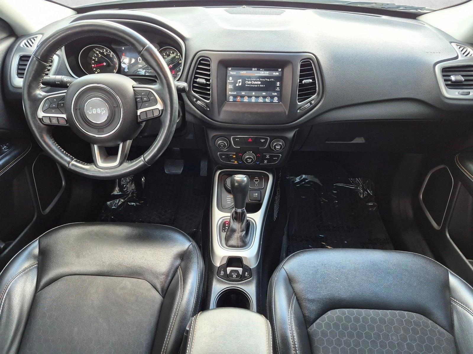 Thumbnail: 2018 Jeep Compass - 3
