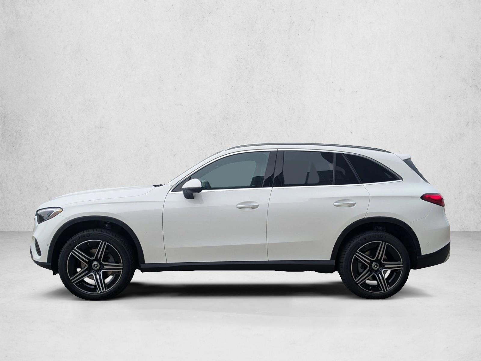 Thumbnail: 2026 Mercedes-Benz GLC - 2