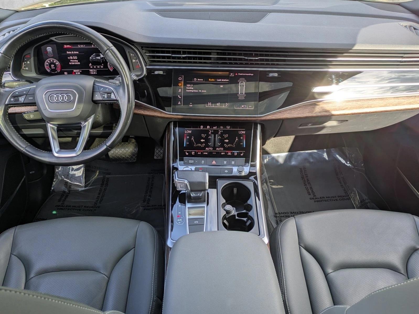 Thumbnail: 2020 Audi Q8 - 3