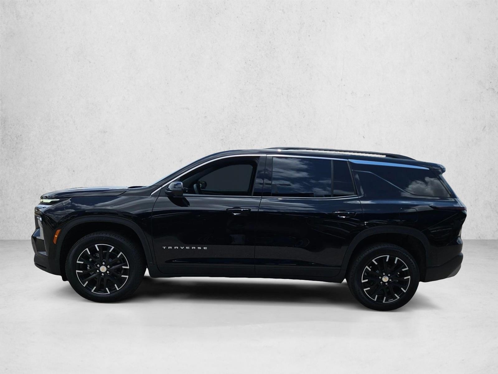 Thumbnail: 2026 Chevrolet Traverse - 2