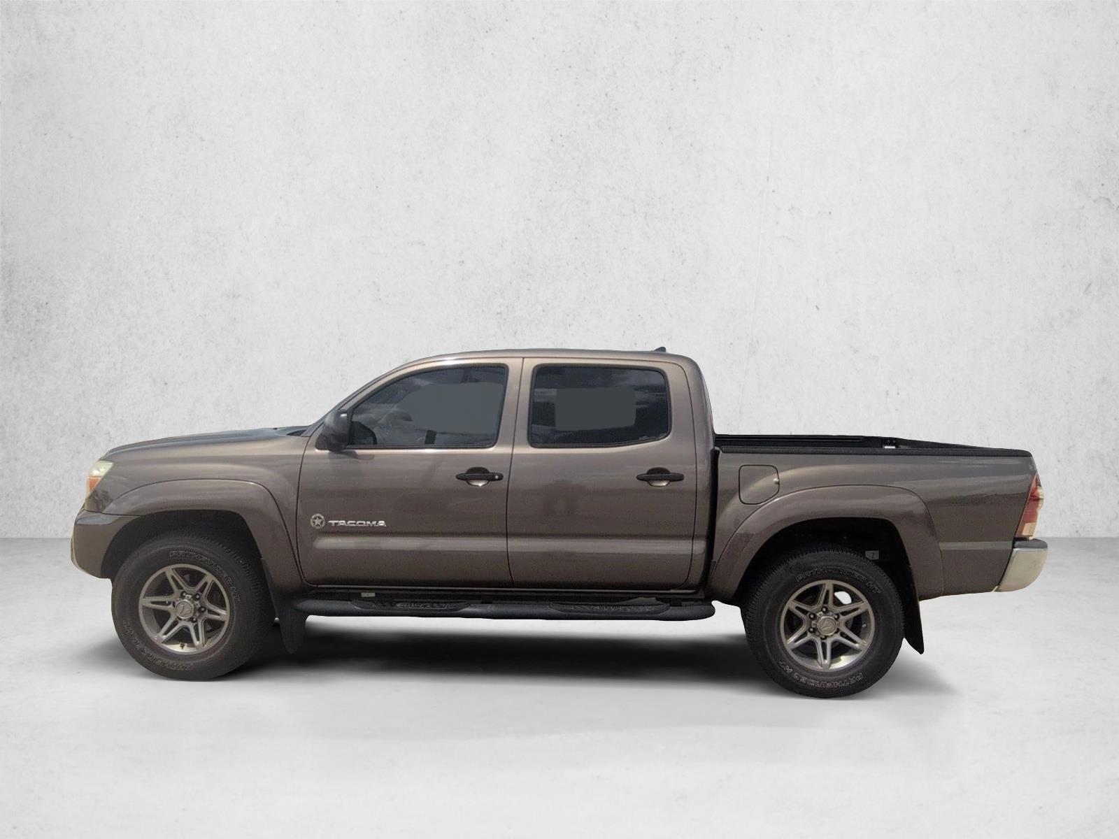 Thumbnail: 2014 Toyota Tacoma - 2