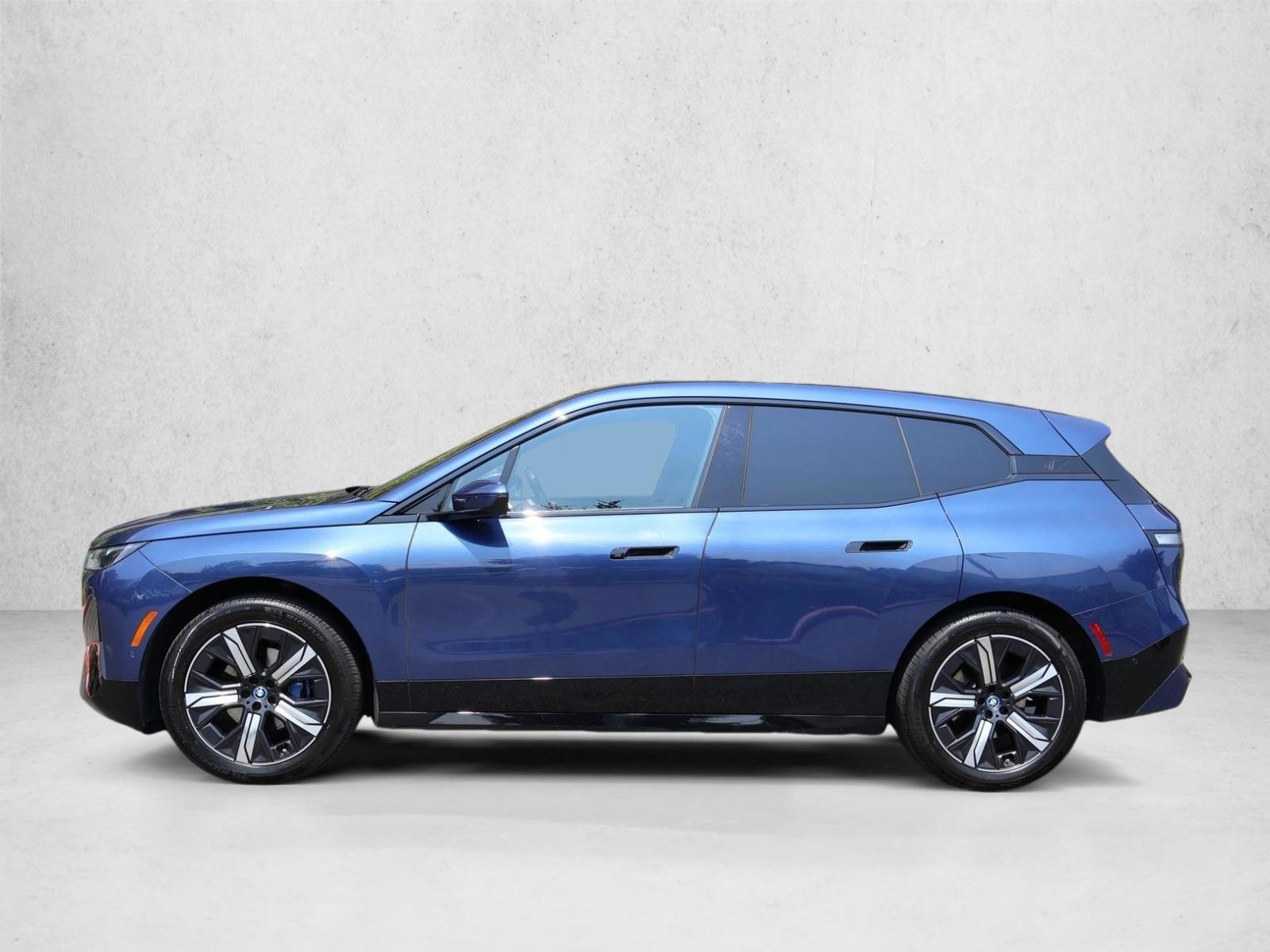 Thumbnail: 2023 BMW iX - 2