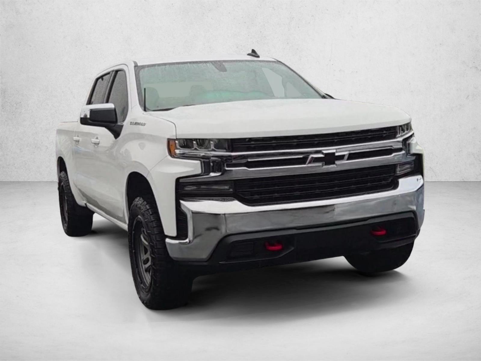 2019 Chevrolet Silverado 1500 LT - Photo 2