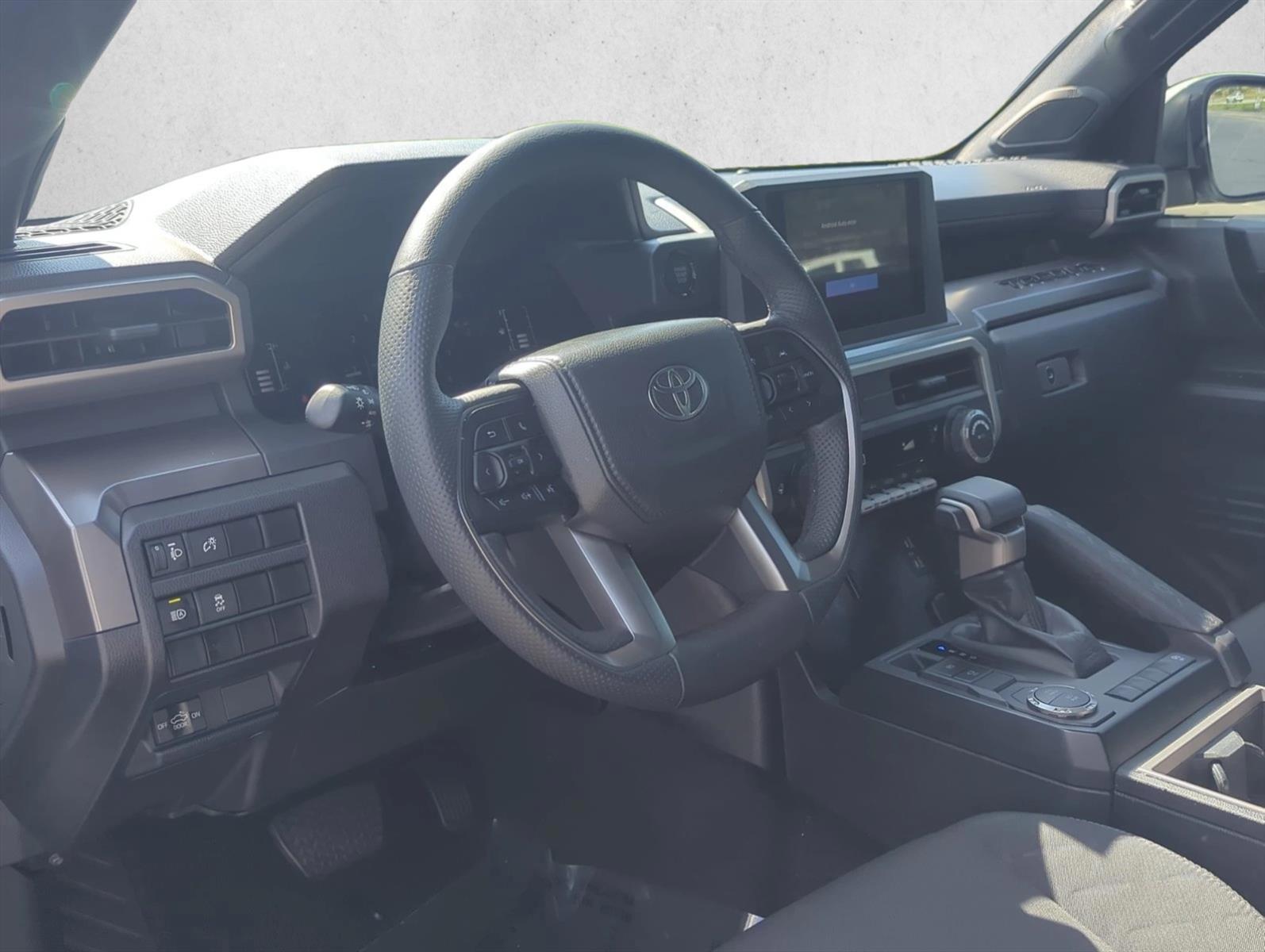 2024 Toyota Tacoma SR5 - Photo 9