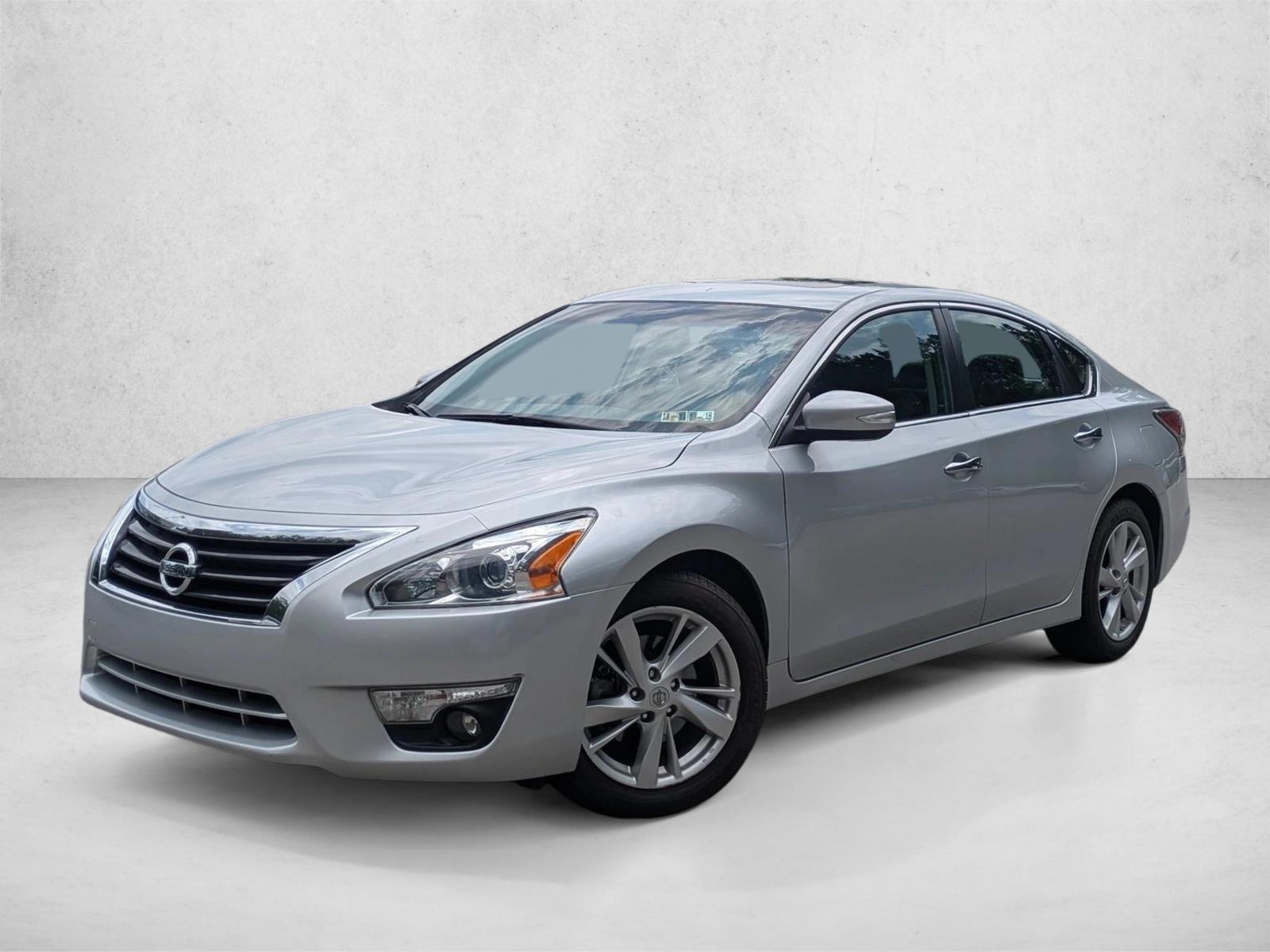Thumbnail: 2014 Nissan Altima - 1