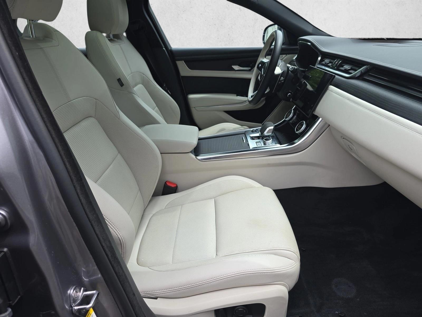 2024 Jaguar XF R-Dynamic SE - Photo 10