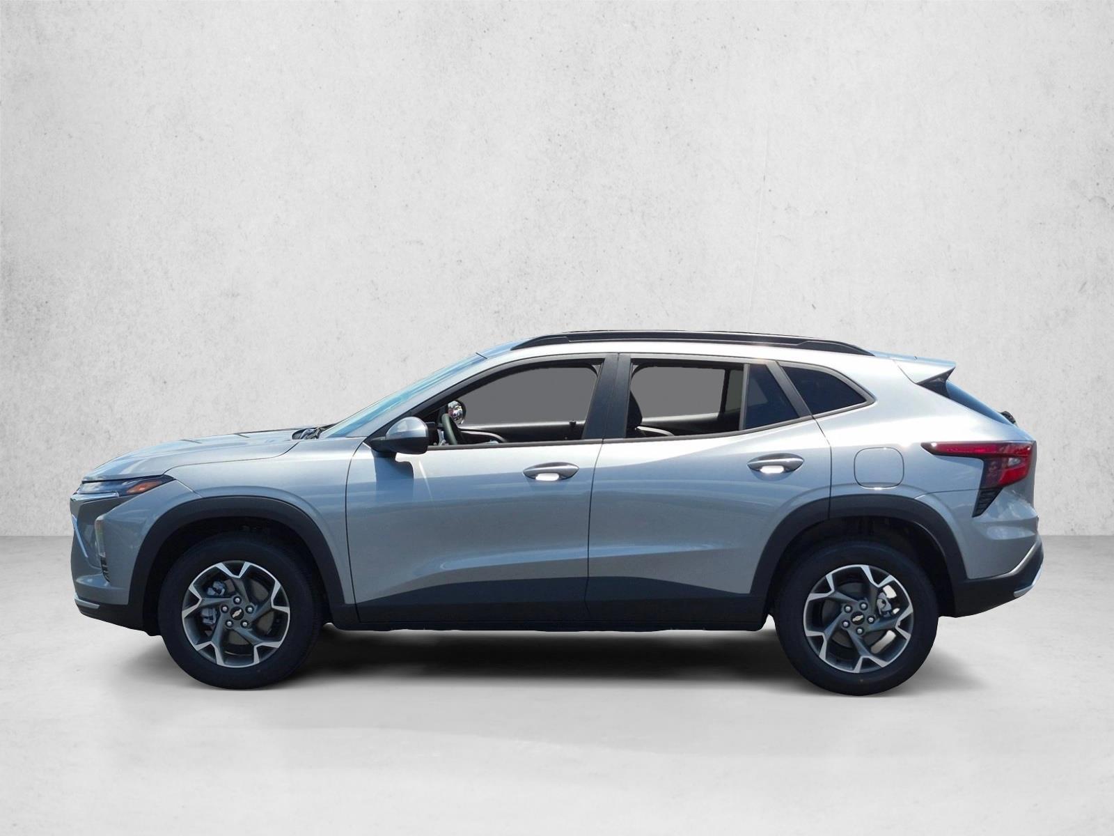 Thumbnail: 2026 Chevrolet Trax - 2
