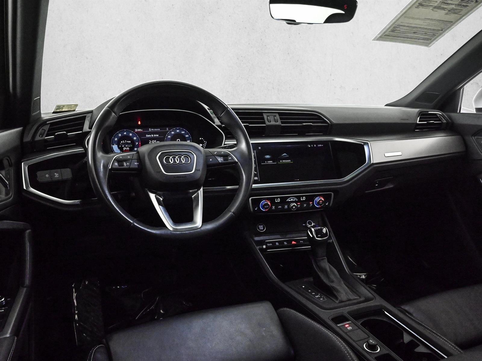 Thumbnail: 2023 Audi Q3 - 3