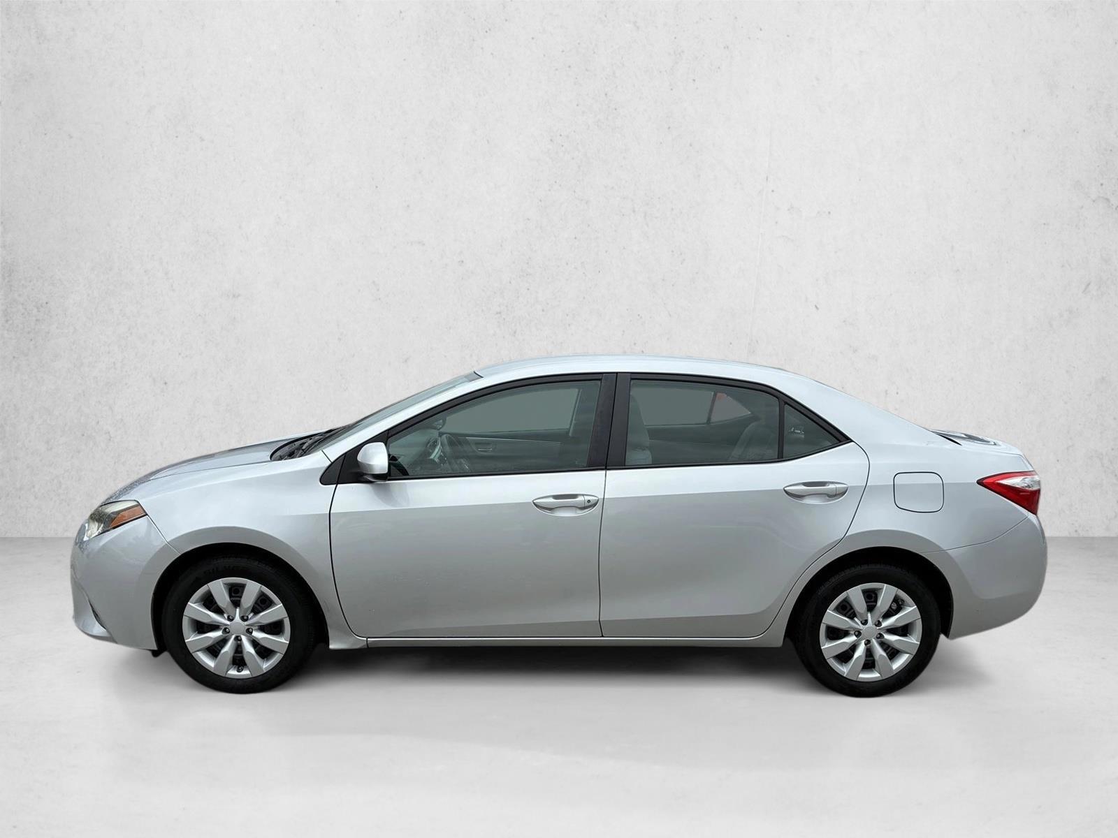 Thumbnail: 2016 Toyota Corolla - 2
