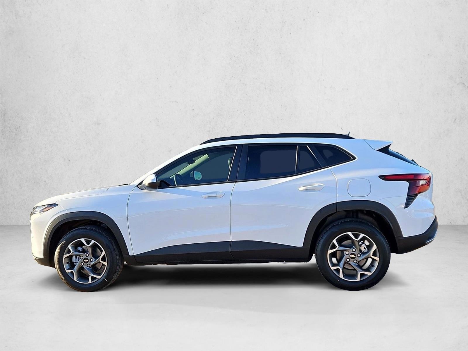 Thumbnail: 2026 Chevrolet Trax - 2