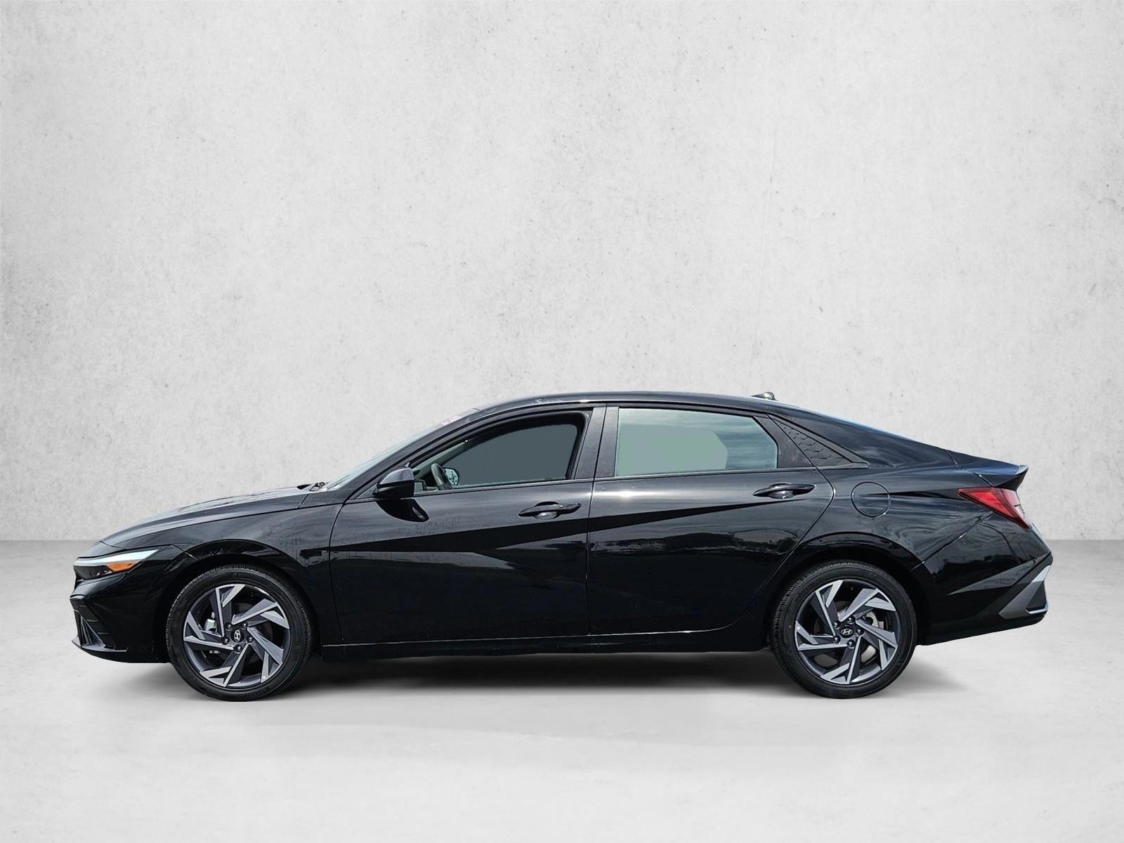 Thumbnail: 2025 Hyundai Elantra - 2
