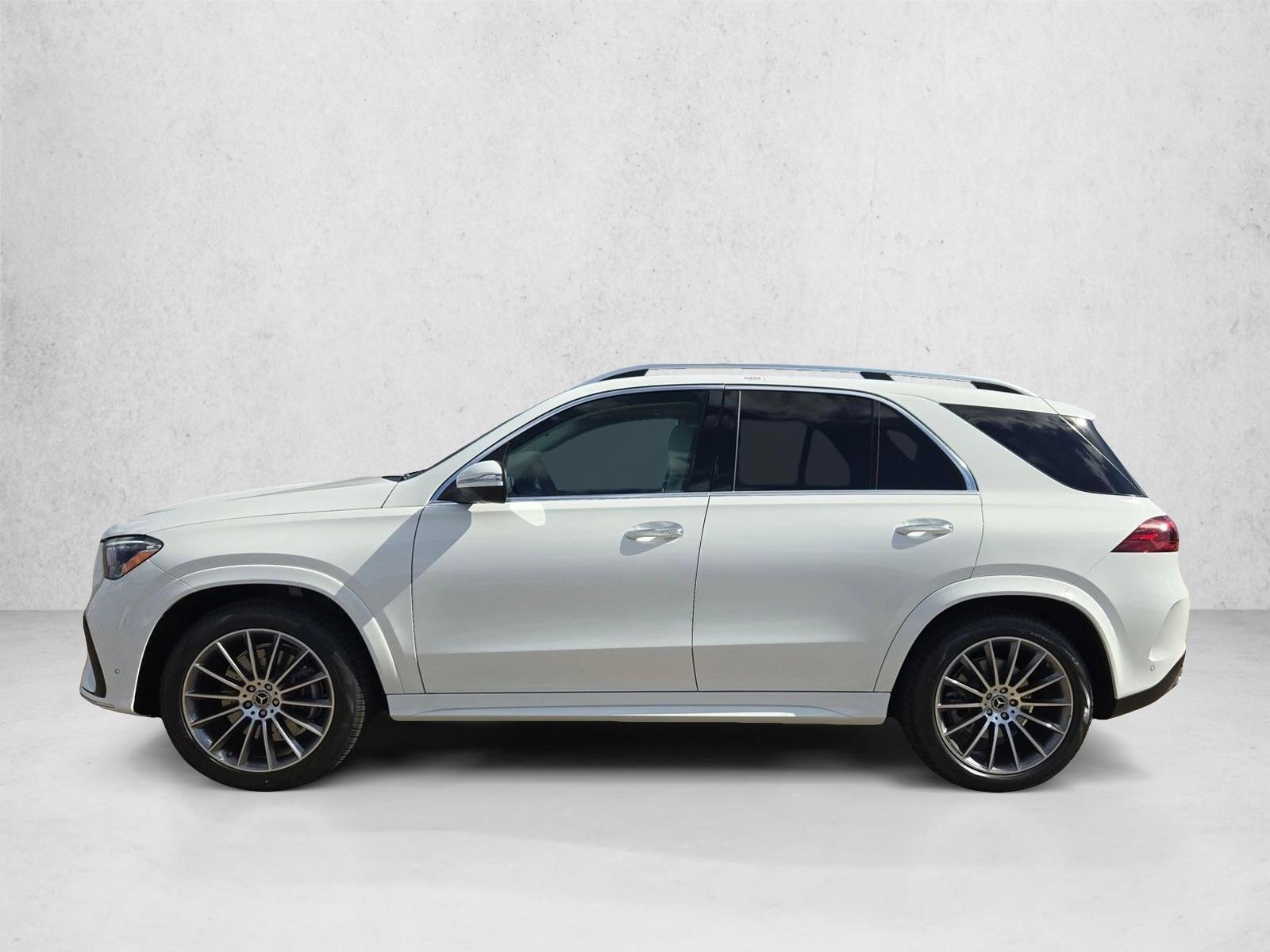 Thumbnail: 2026 Mercedes-Benz GLE - 2