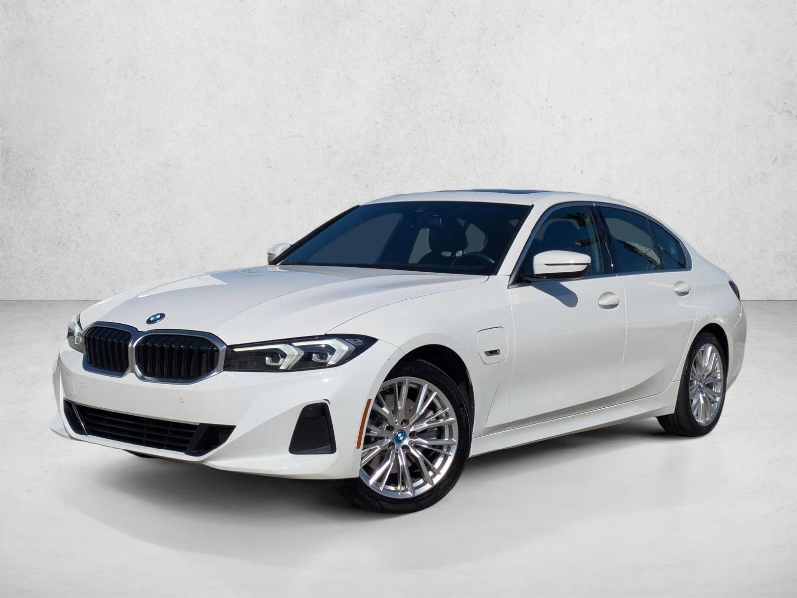 Thumbnail: 2023 BMW 3 Series - 1