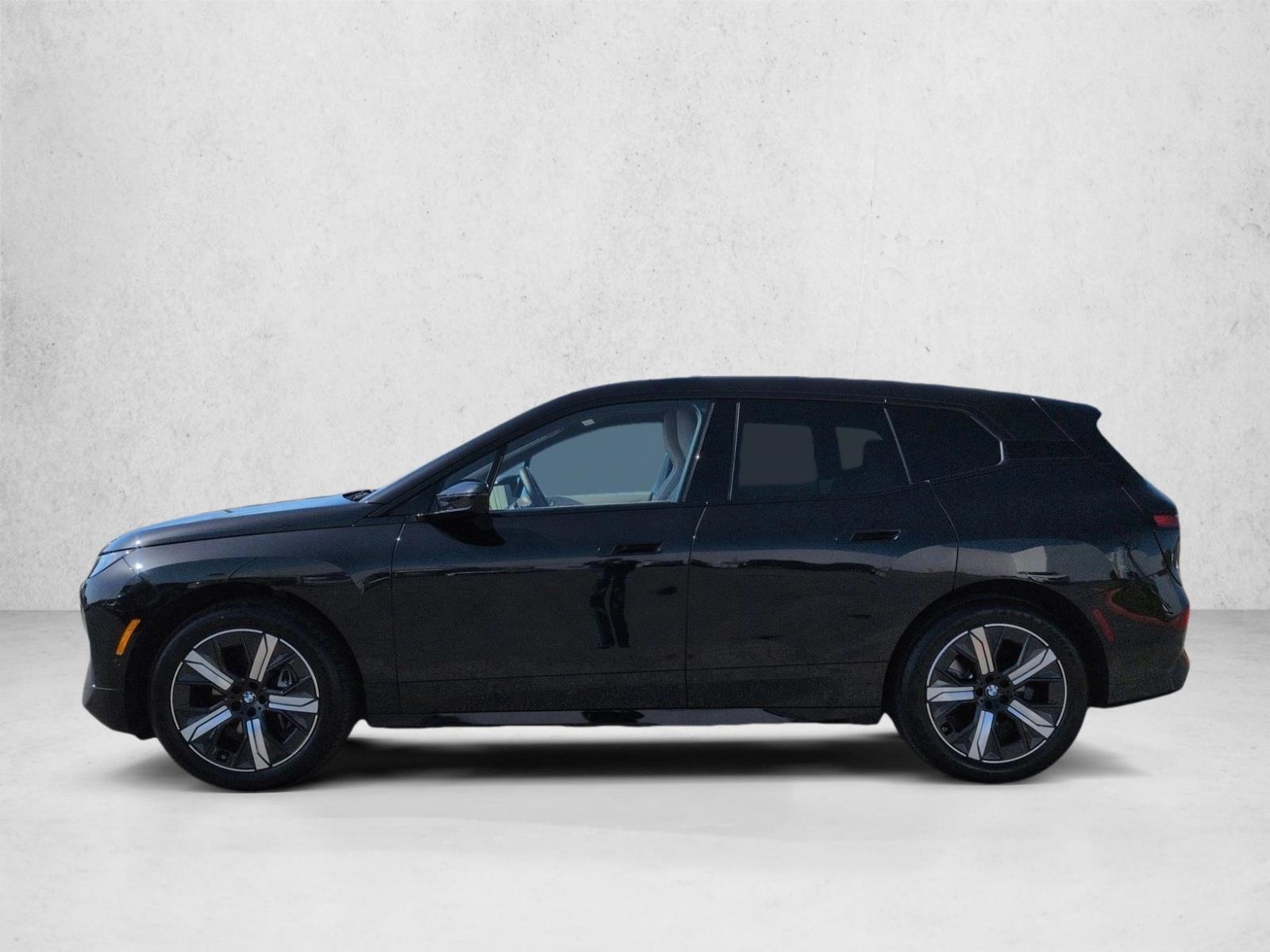 Thumbnail: 2026 BMW iX - 2