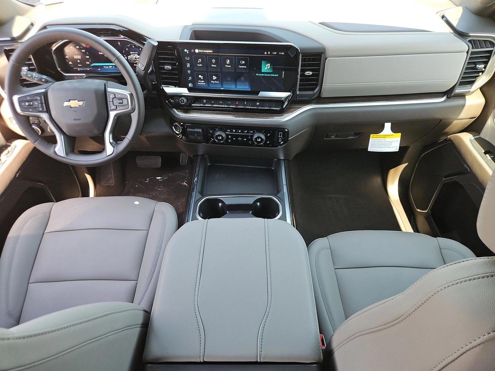 Thumbnail: 2026 Chevrolet Silverado 3500 - 4