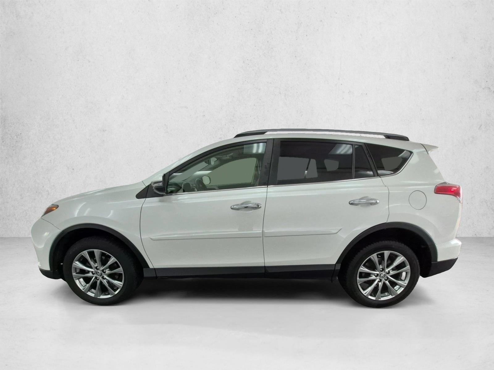 Thumbnail: 2017 Toyota RAV4 - 2