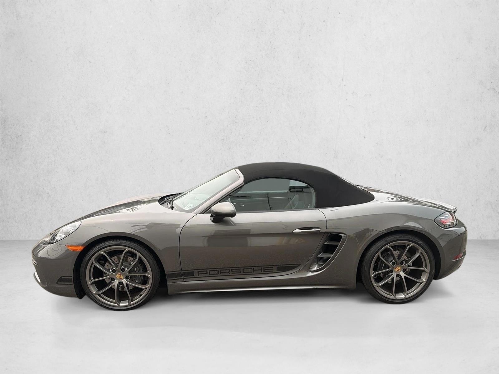 Thumbnail: 2025 Porsche 718 Boxster - 3
