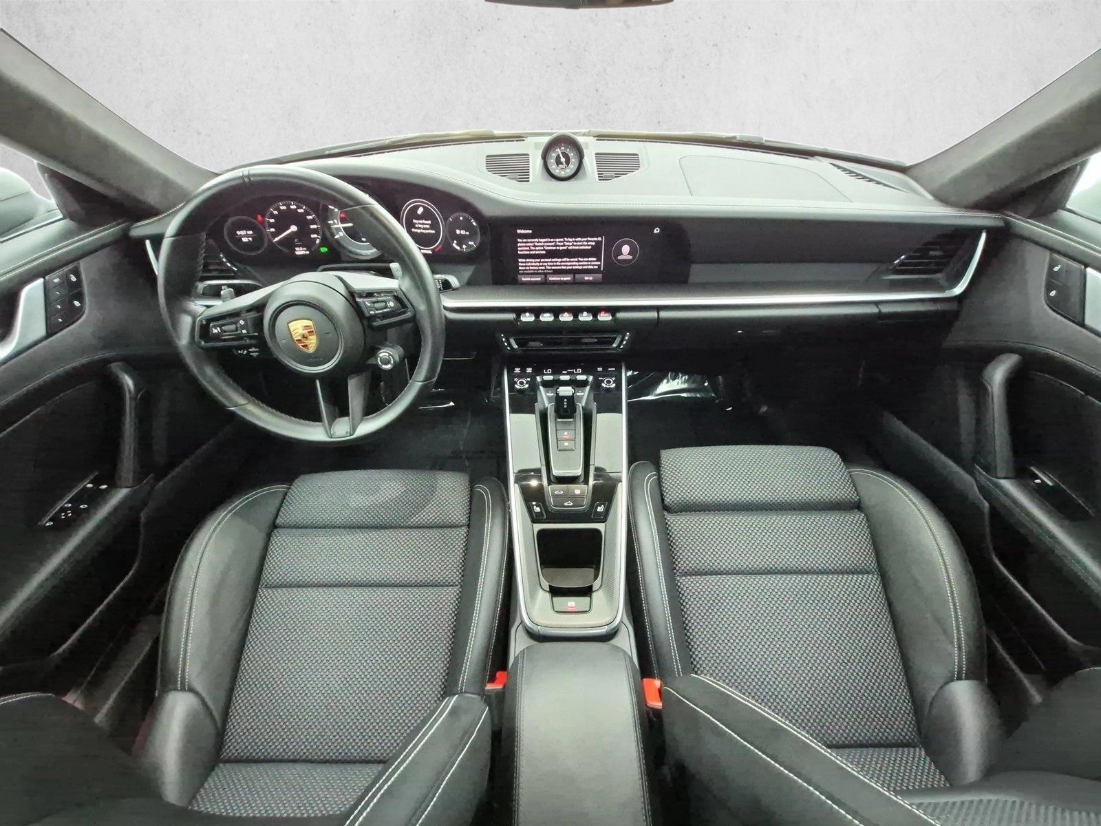 Thumbnail: 2024 Porsche 911 - 3