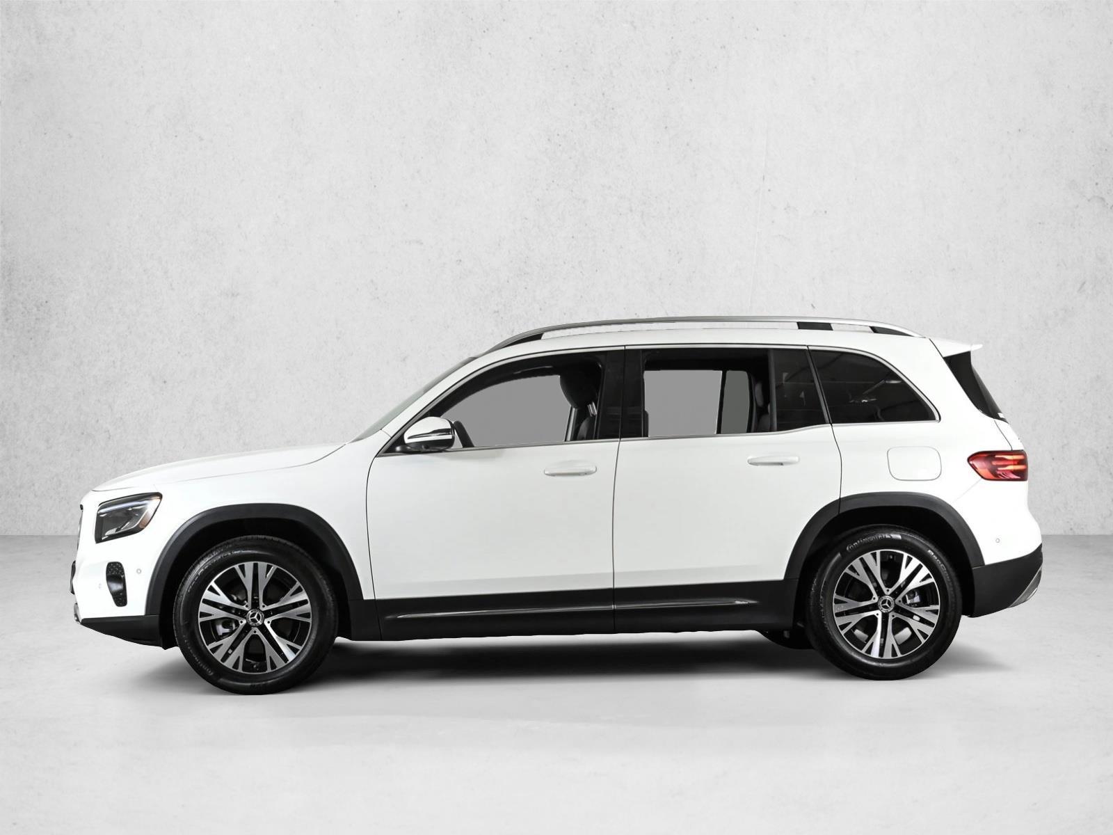 Thumbnail: 2026 Mercedes-Benz GLB - 2