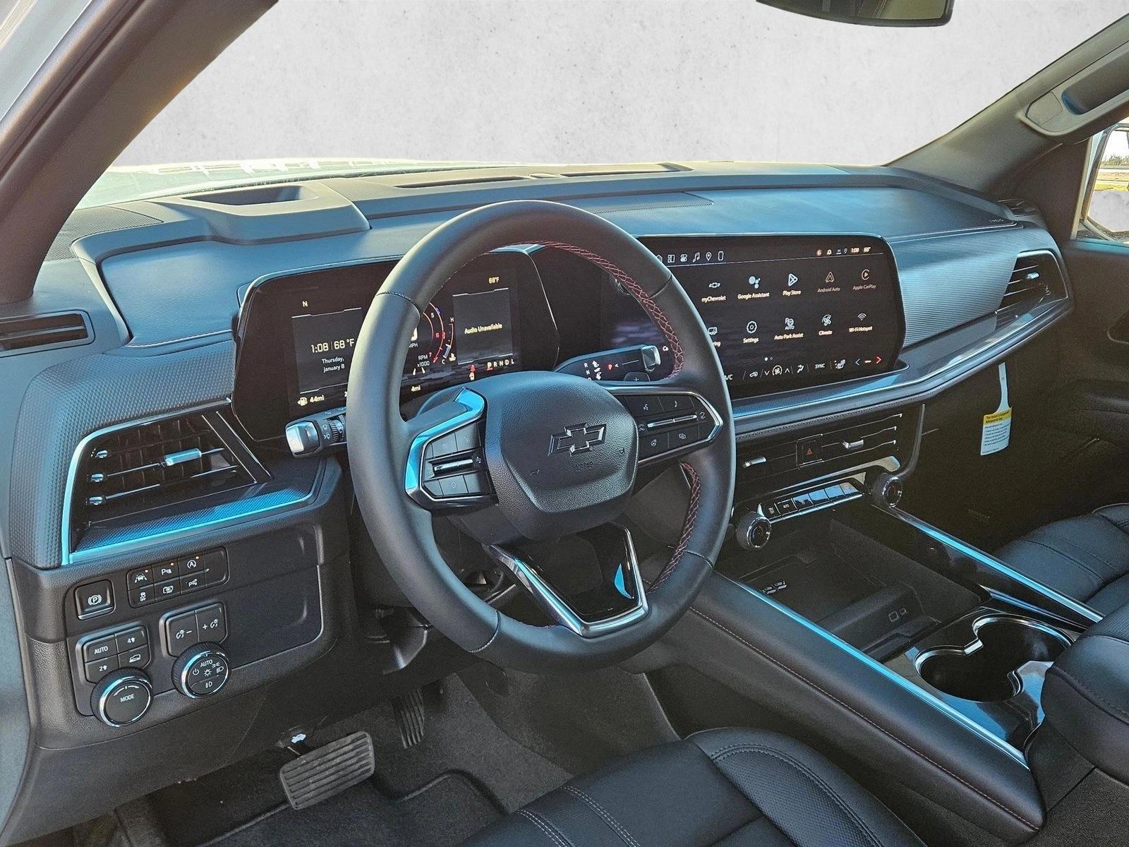 Thumbnail: 2026 Chevrolet Suburban - 3
