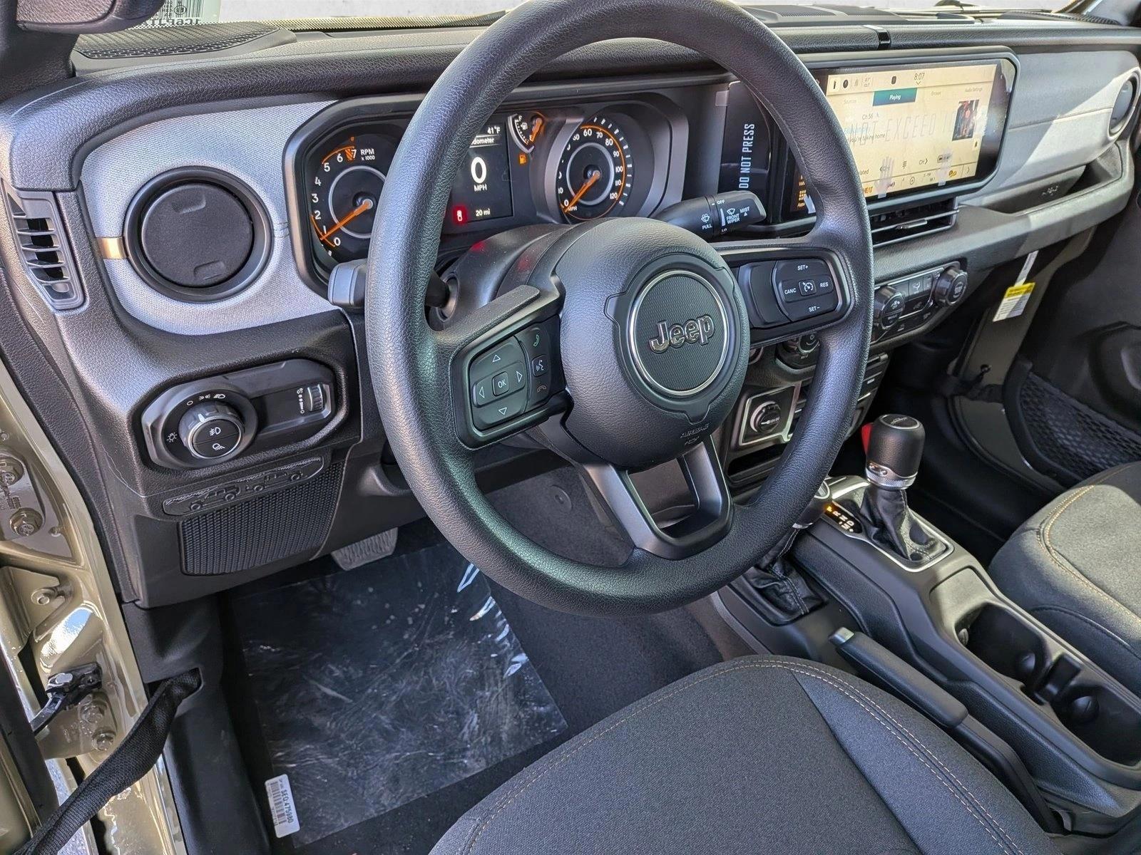 Thumbnail: 2026 Jeep Gladiator - 3