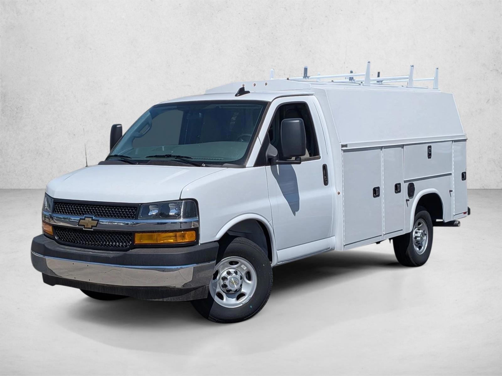 2026 Chevrolet Express Cutaway