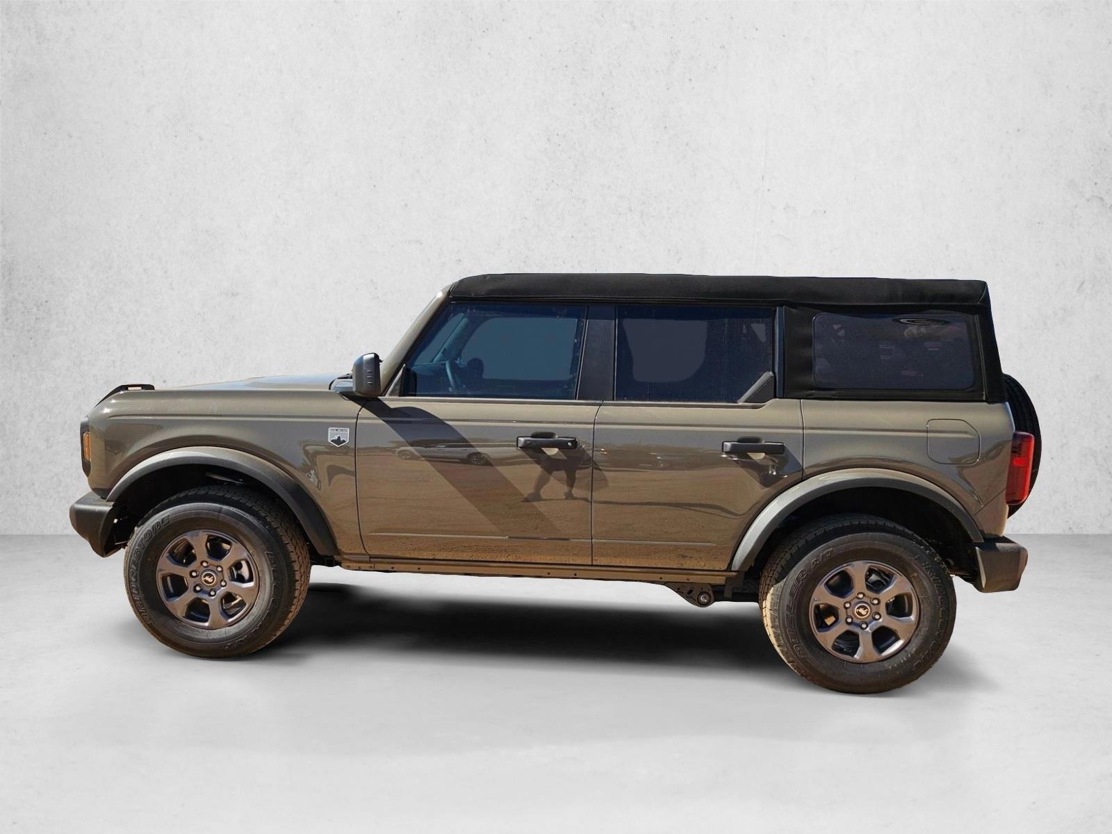 Thumbnail: 2025 Ford Bronco - 2