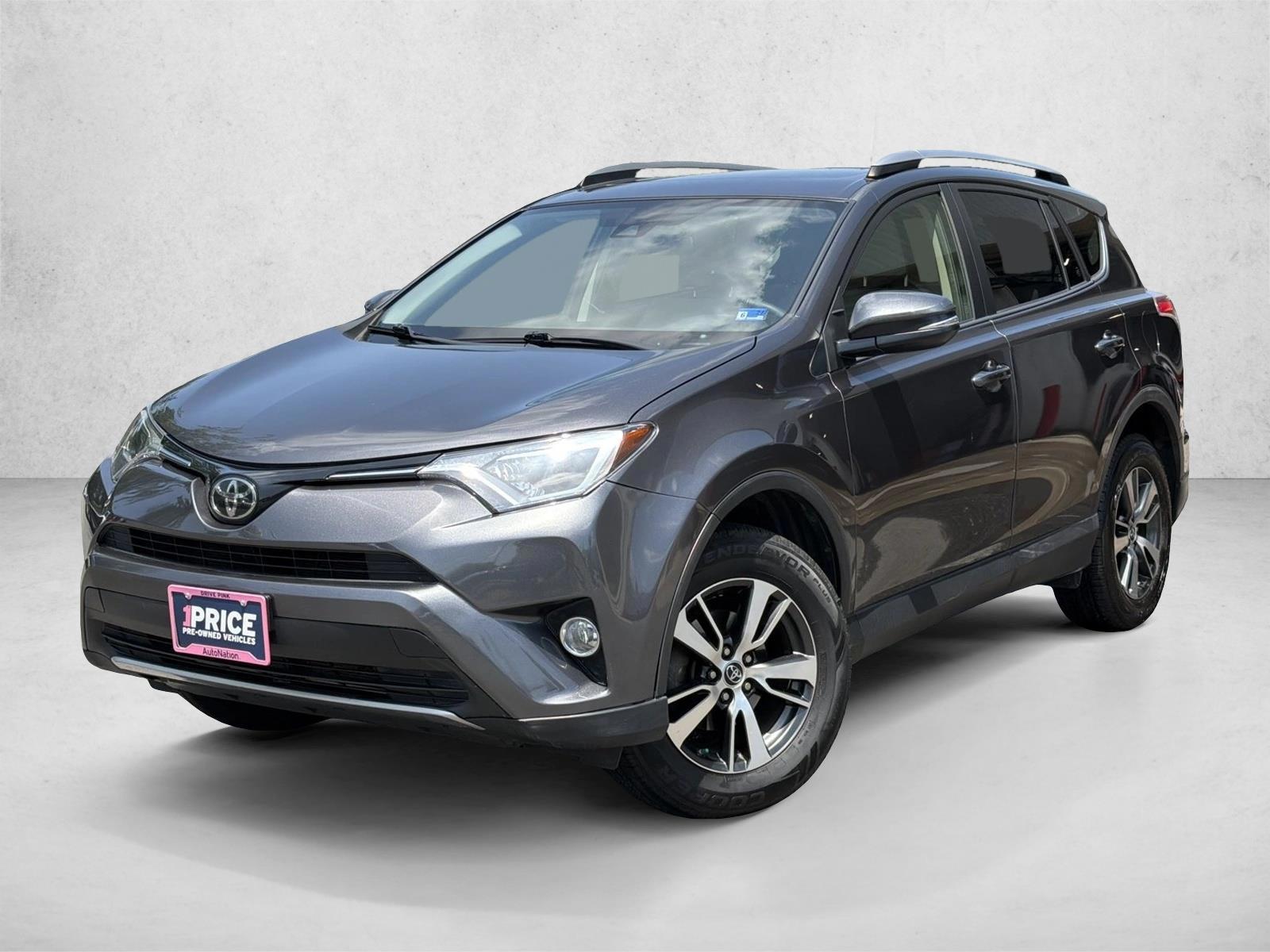 Thumbnail: 2018 Toyota RAV4 - 1