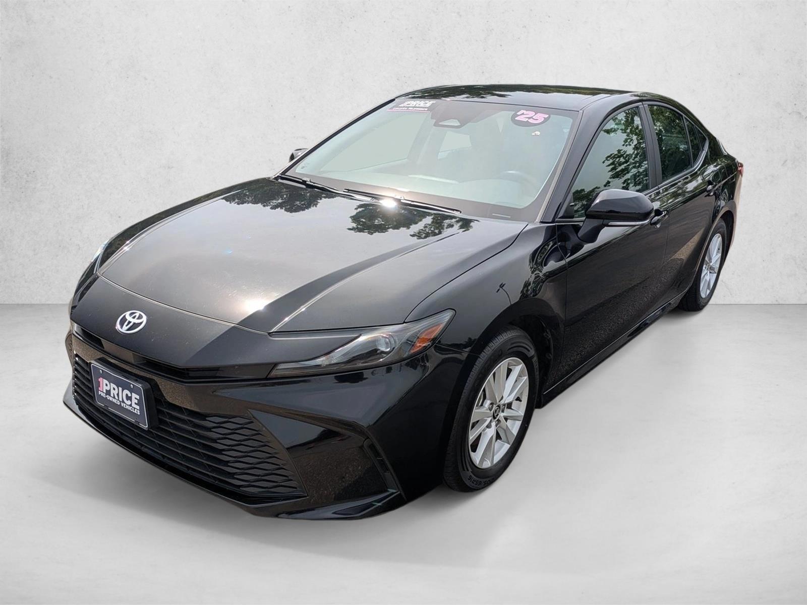 Thumbnail: 2025 Toyota Camry - 1