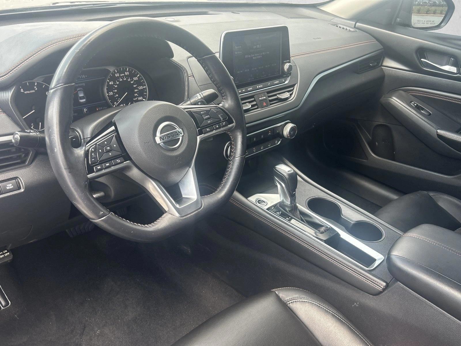 Thumbnail: 2020 Nissan Altima - 3