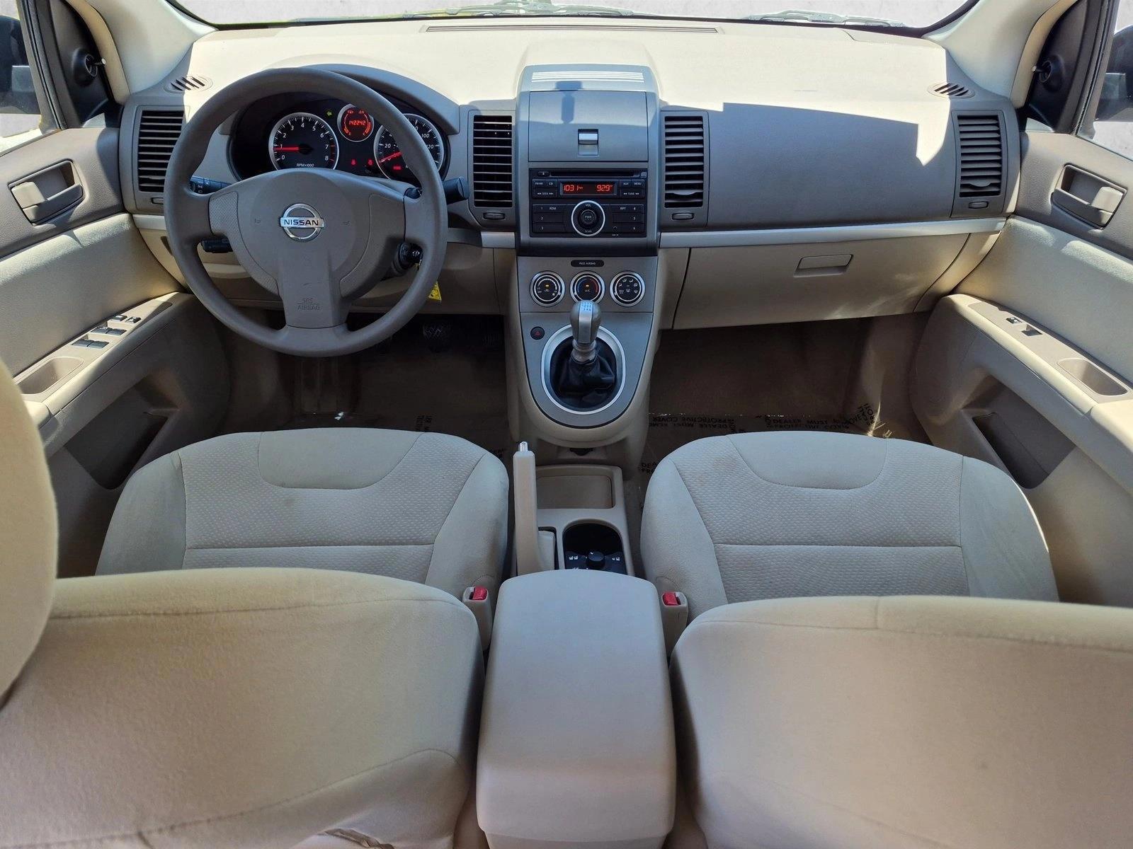 Thumbnail: 2012 Nissan Sentra - 3