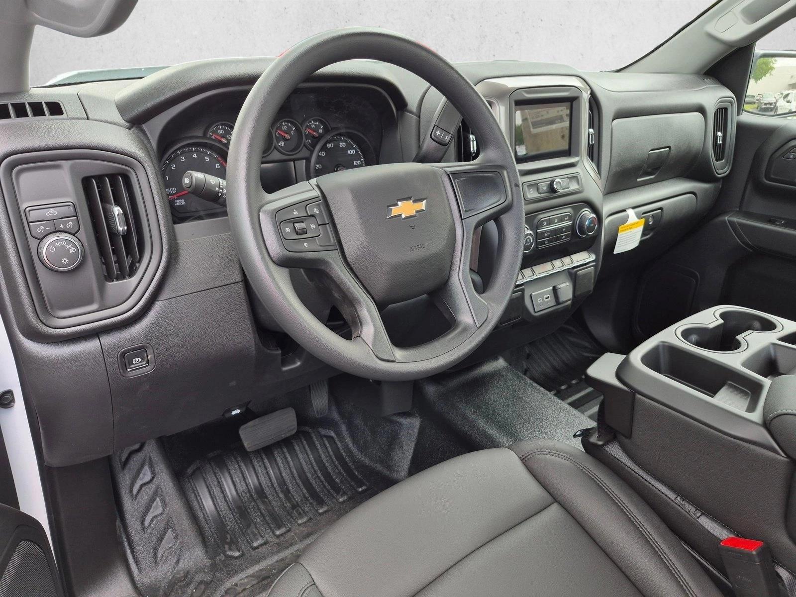 Thumbnail: 2026 Chevrolet Silverado 1500 - 3