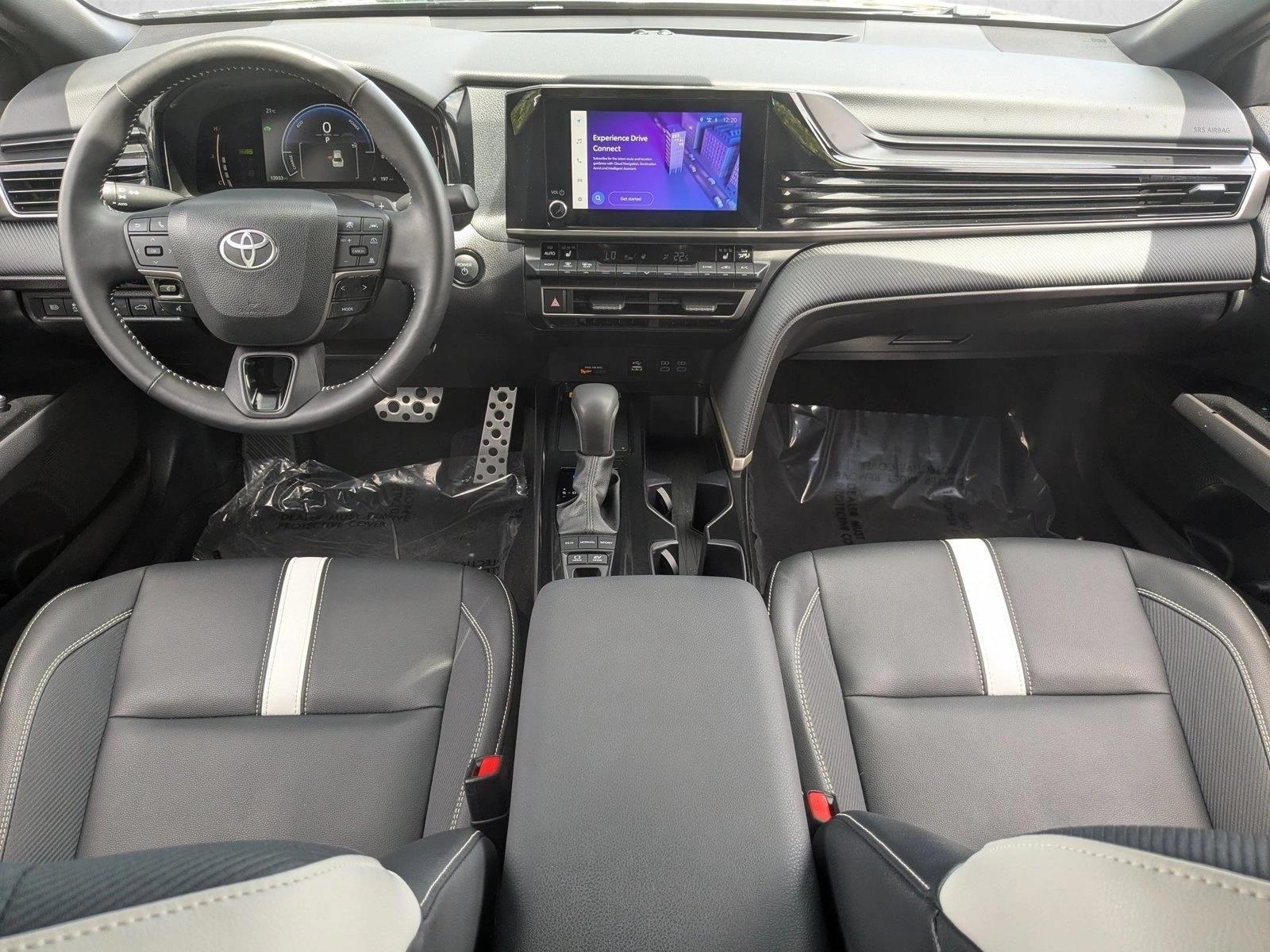 Thumbnail: 2025 Toyota Camry - 3
