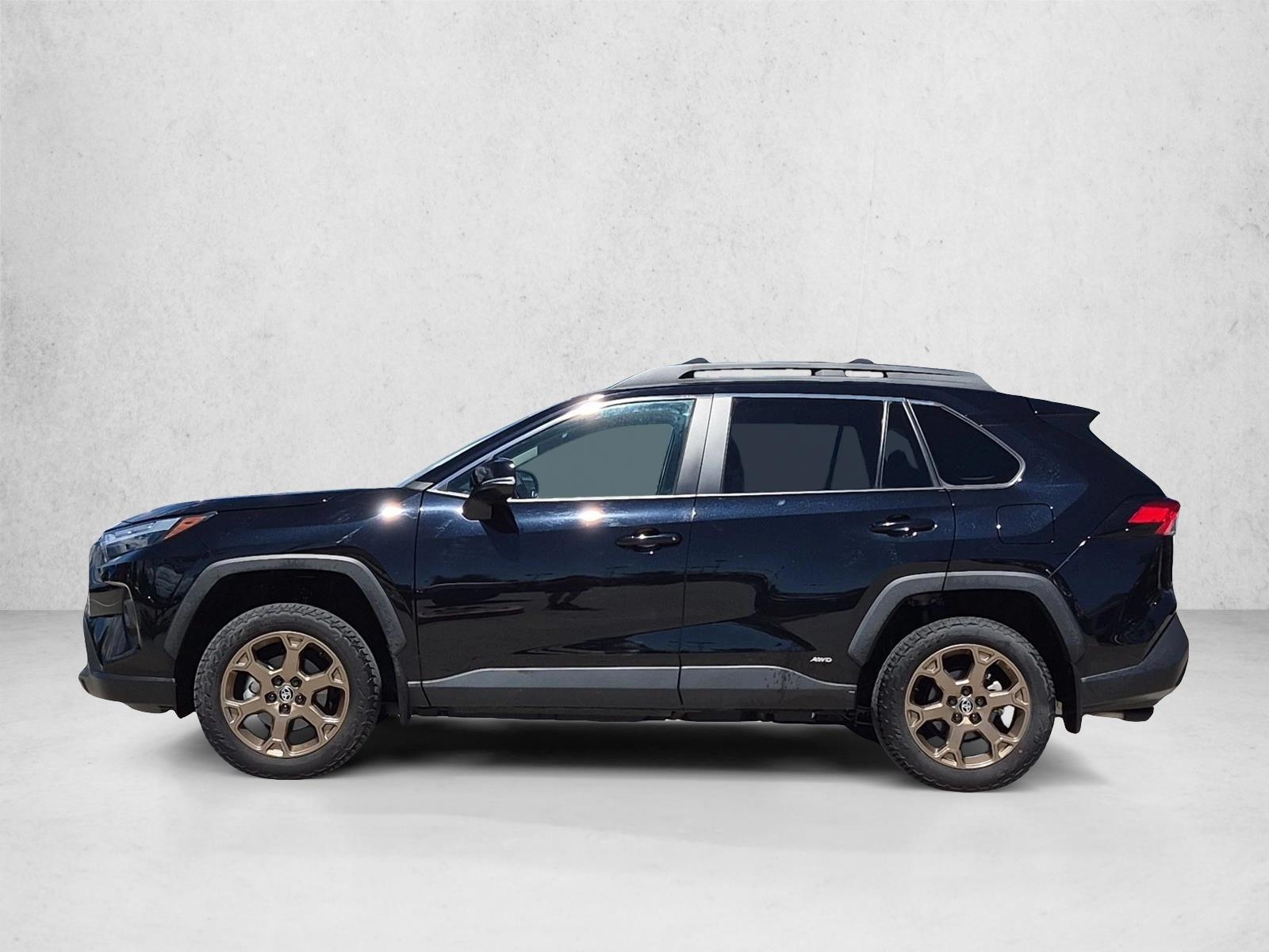 Thumbnail: 2025 Toyota RAV4 - 2
