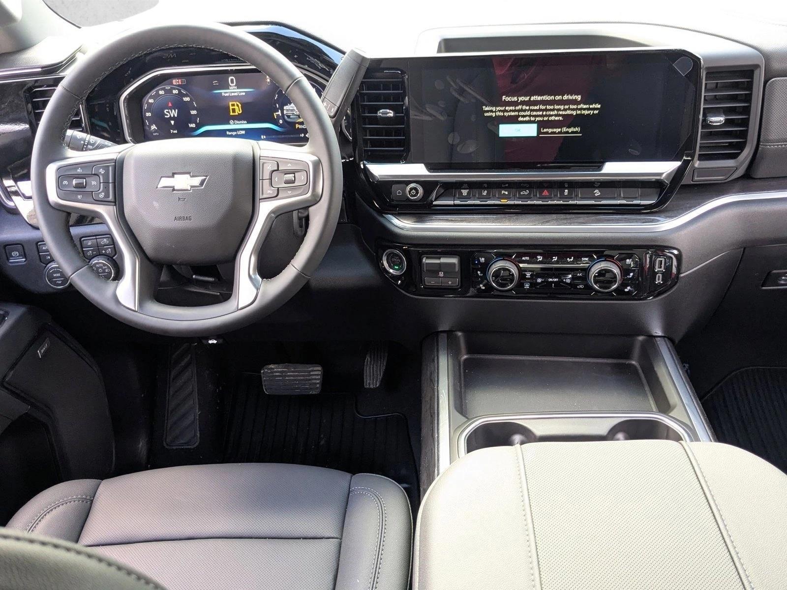 Thumbnail: 2026 Chevrolet Silverado 3500 - 4
