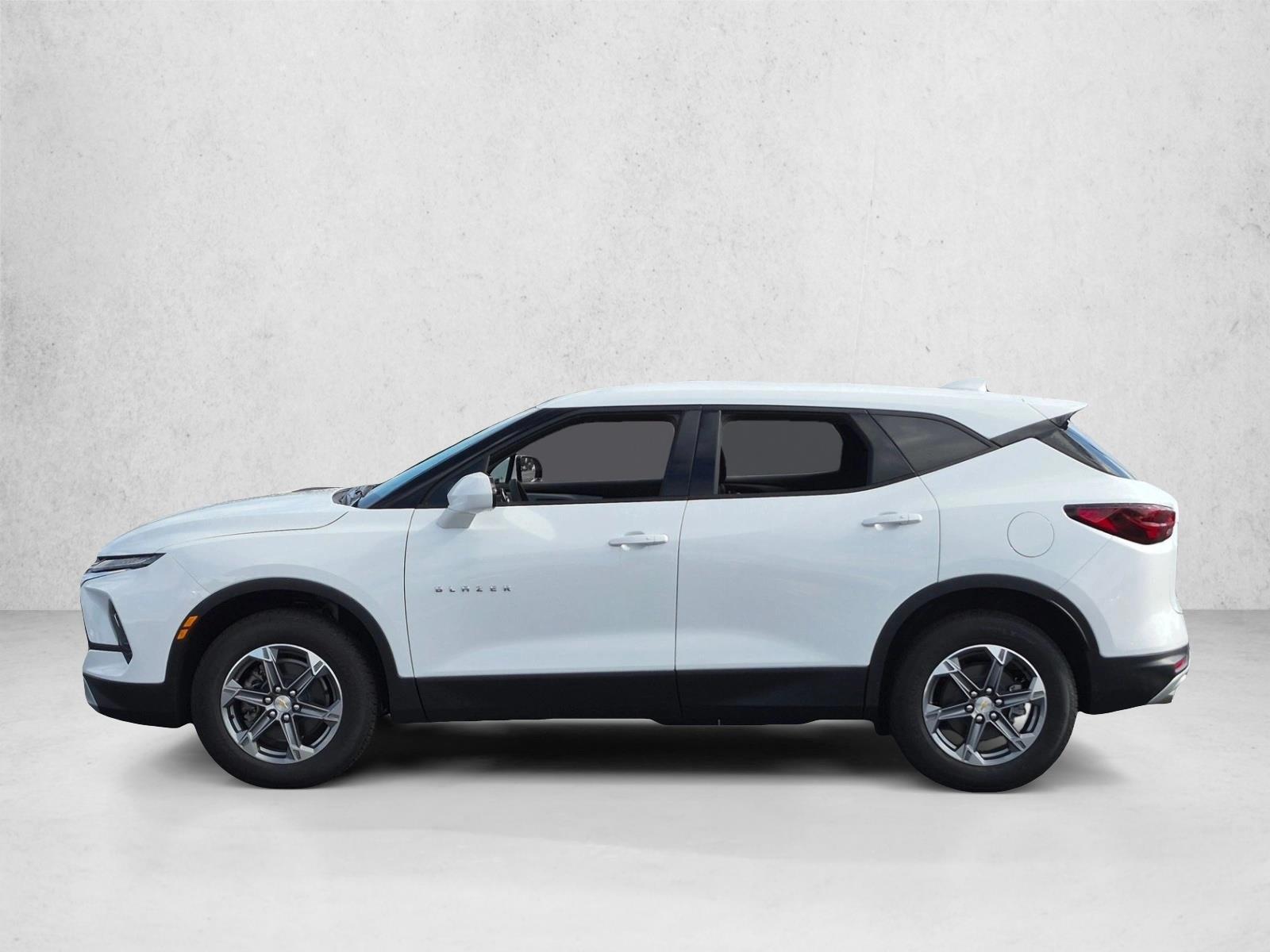 Thumbnail: 2026 Chevrolet Blazer - 2