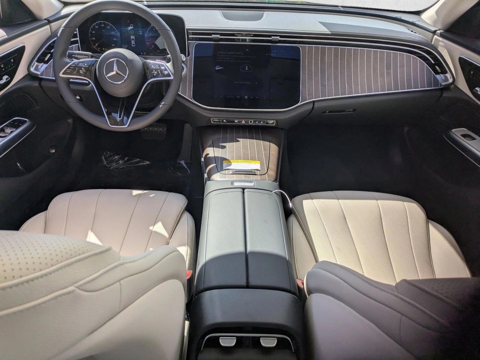 Thumbnail: 2026 Mercedes-Benz E-Class - 3