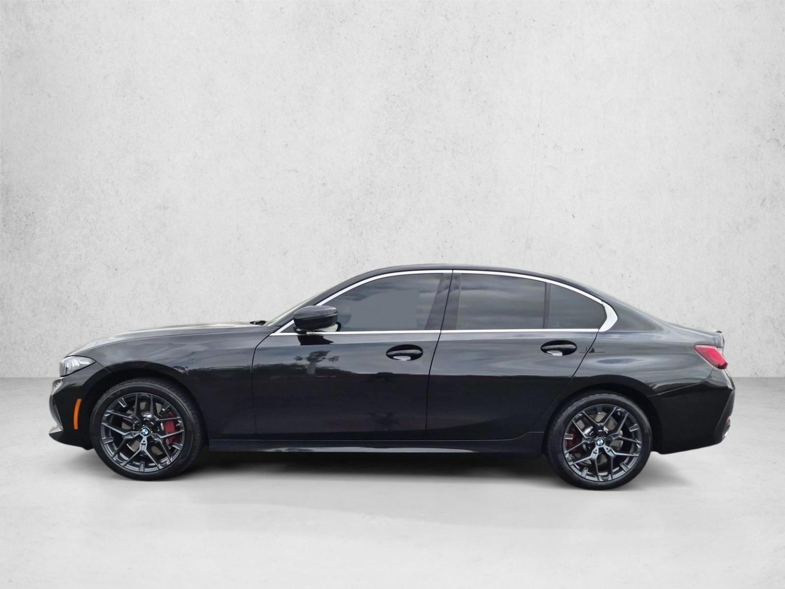 Thumbnail: 2025 BMW 3 Series - 3