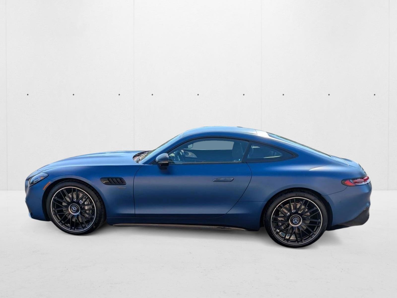 Thumbnail: 2026 Mercedes-Benz AMG GT - 2