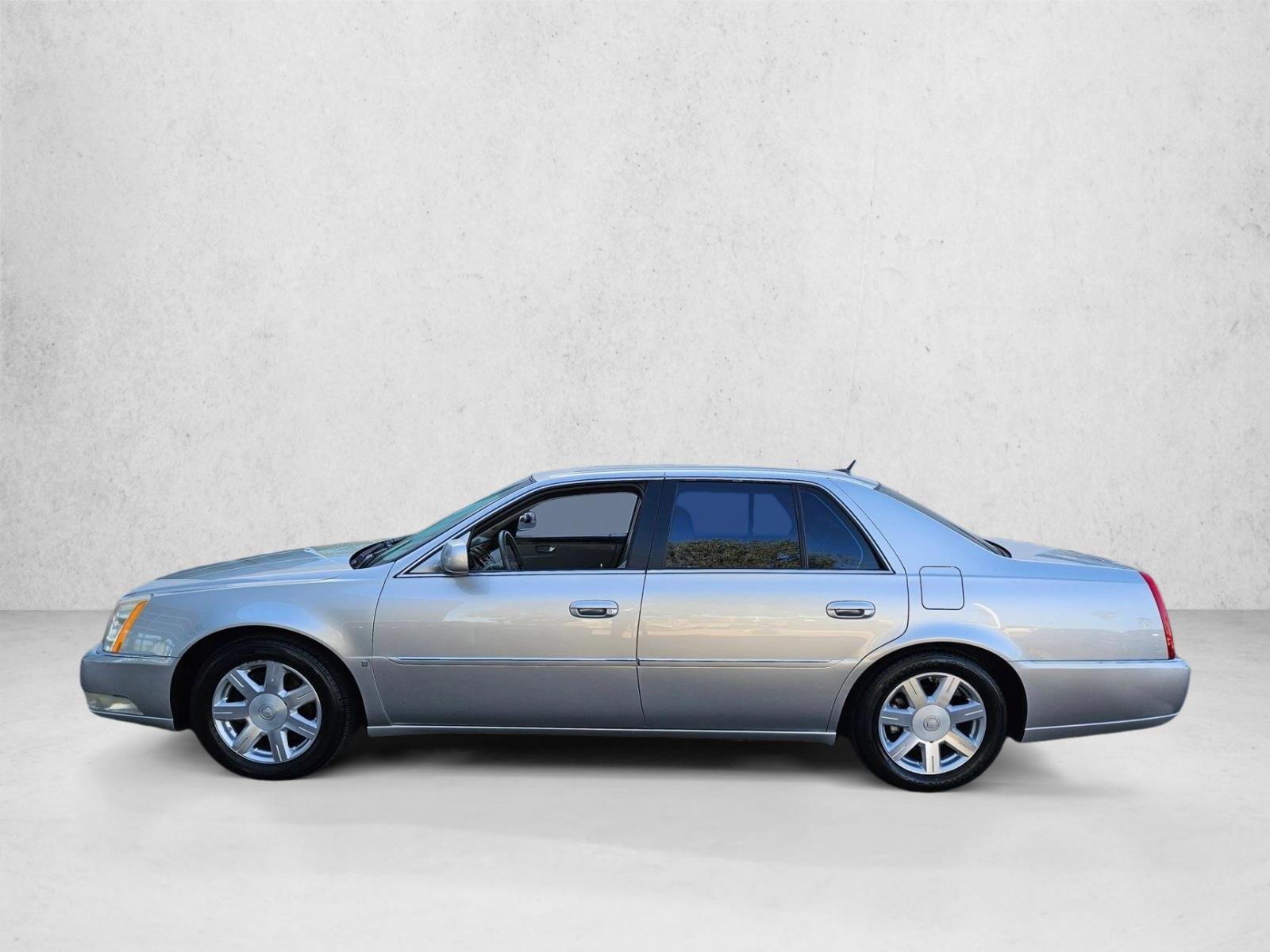 Thumbnail: 2007 Cadillac DTS - 2