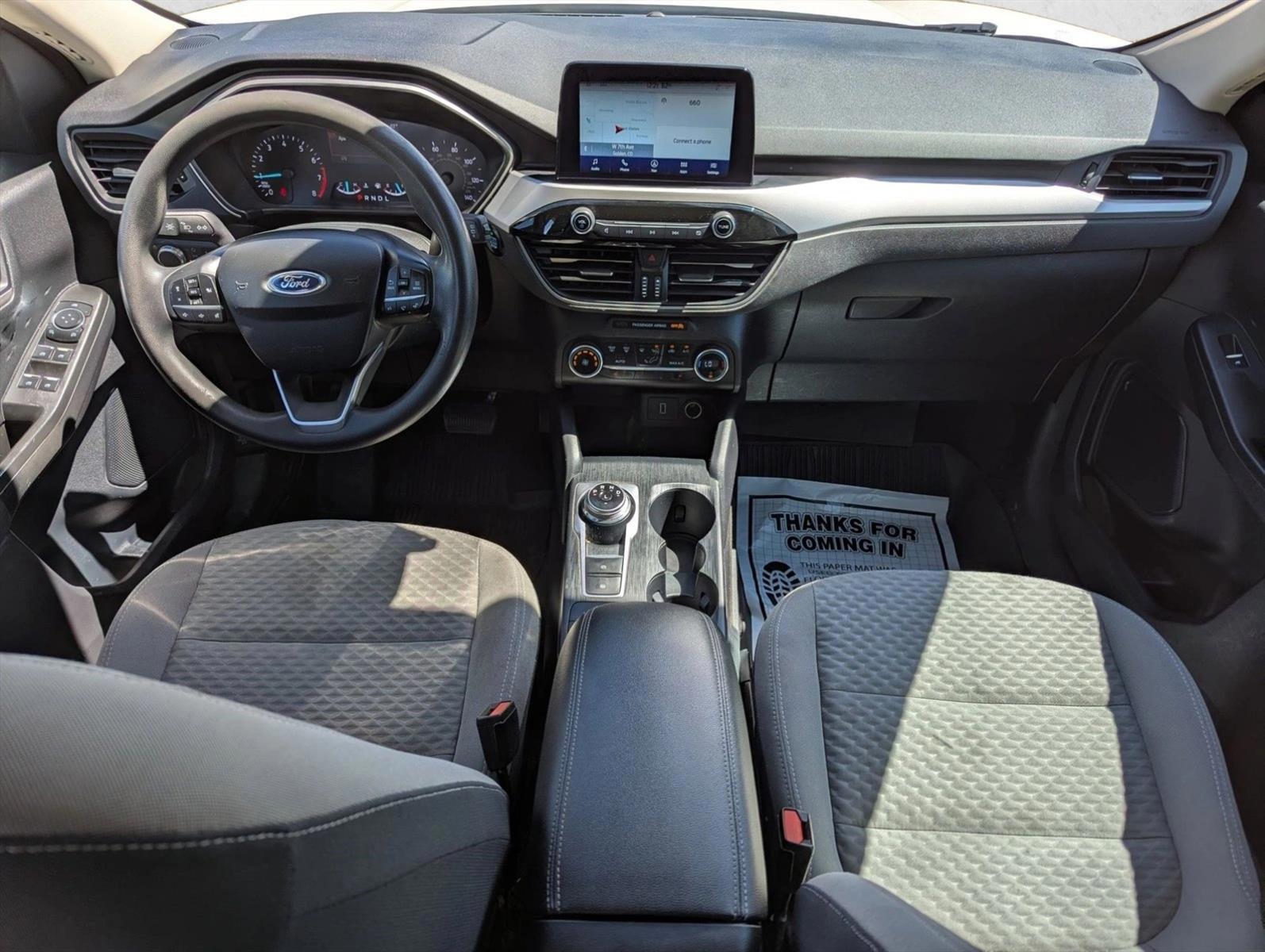 Thumbnail: 2020 Ford Escape - 3