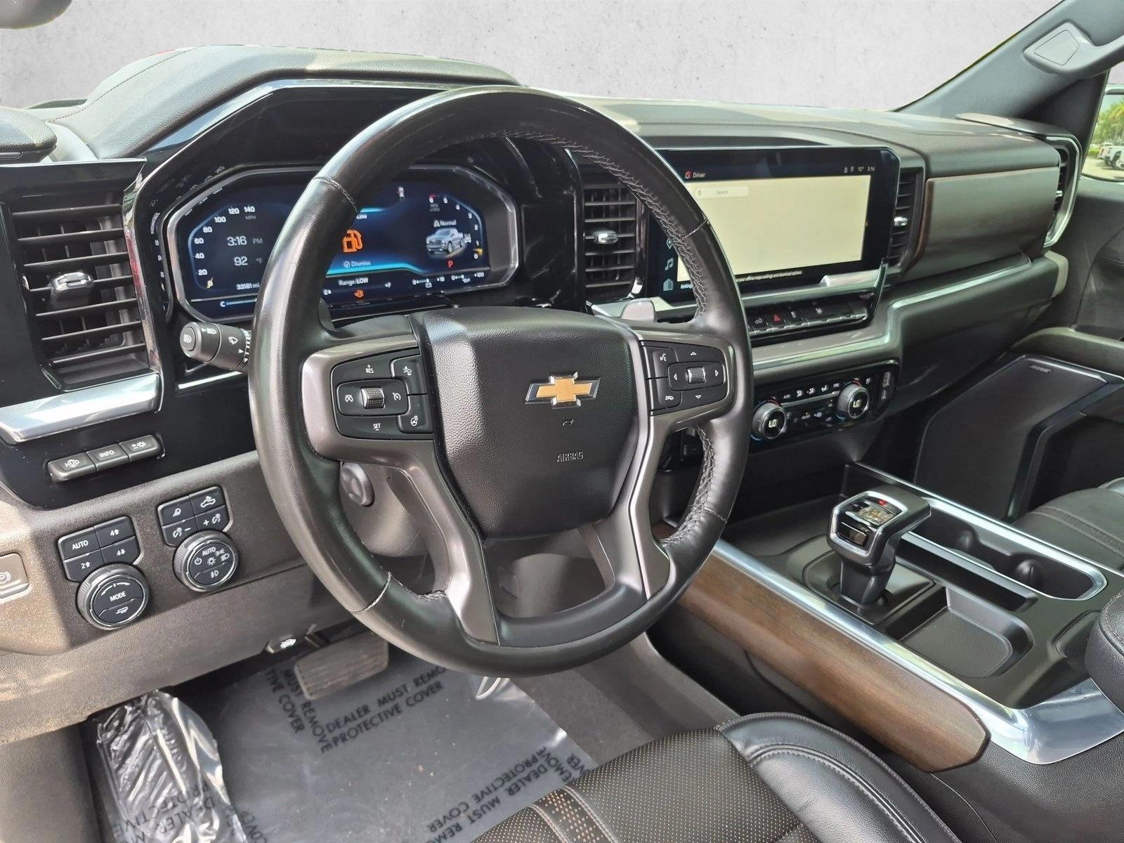 Thumbnail: 2024 Chevrolet Silverado 1500 - 3