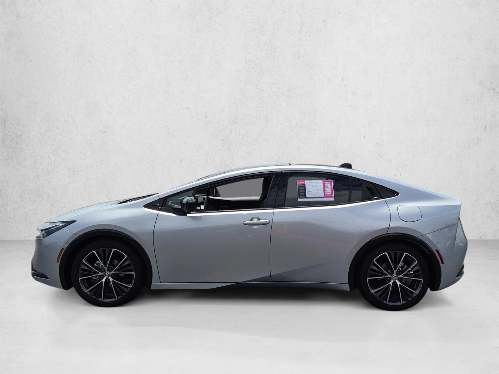 Thumbnail: 2025 Toyota Prius - 2