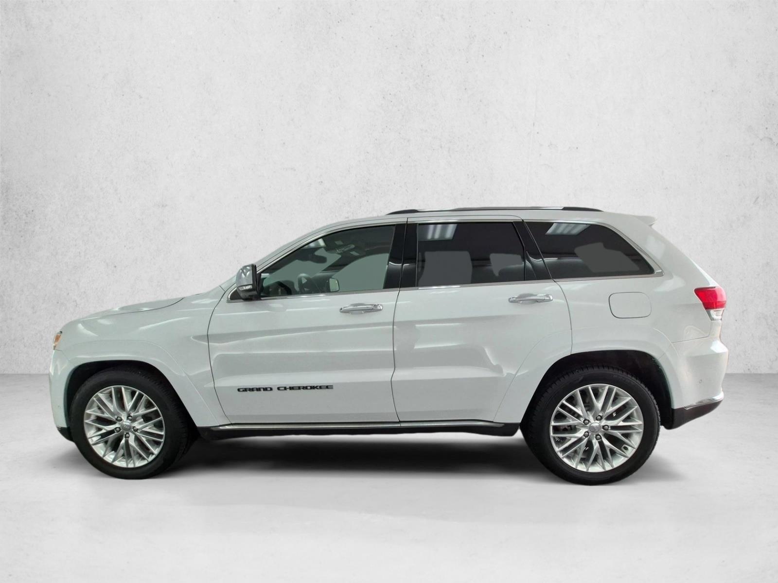 Thumbnail: 2017 Jeep Grand Cherokee - 2