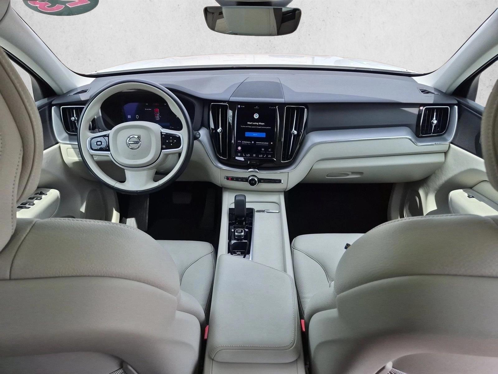 Thumbnail: 2023 Volvo XC60 - 3